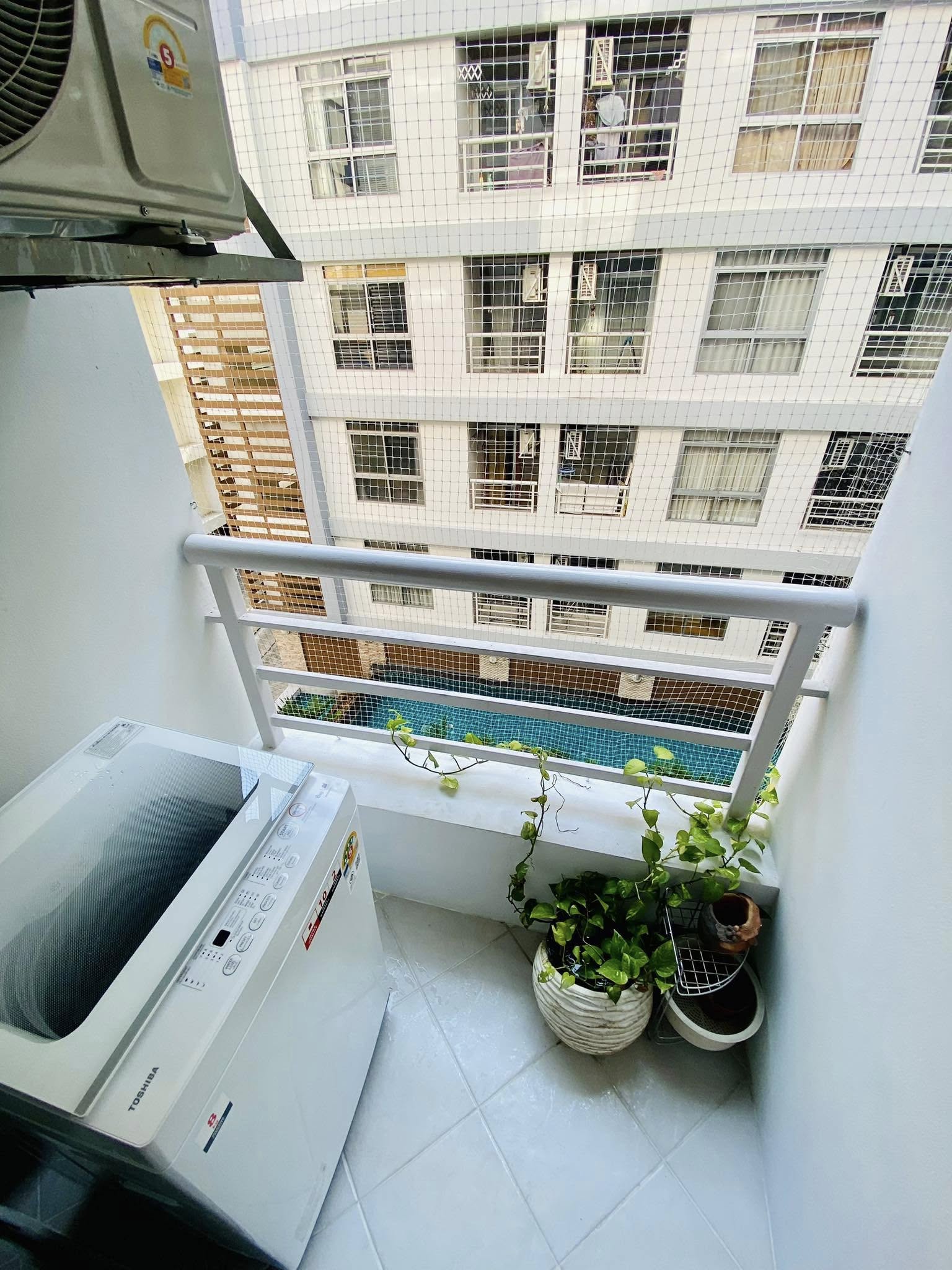 One Bedroom Condo For Rent