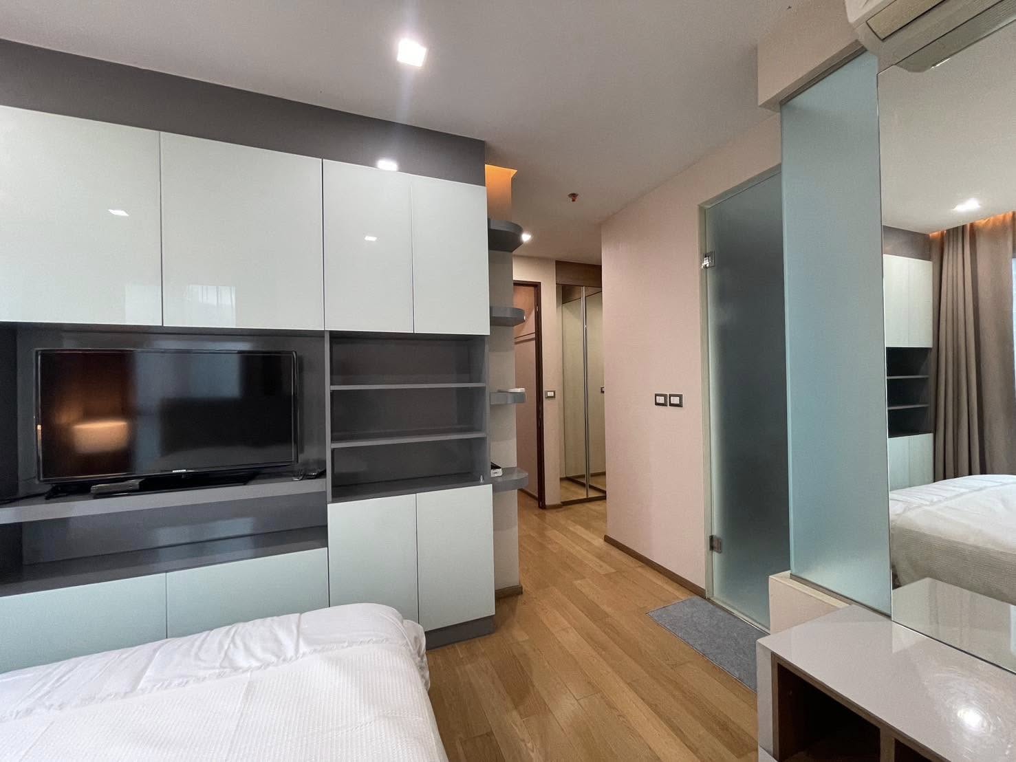 Two Bed Room Condo For Rent