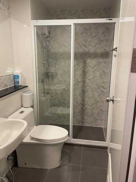 One Bedroom Condo For Rent