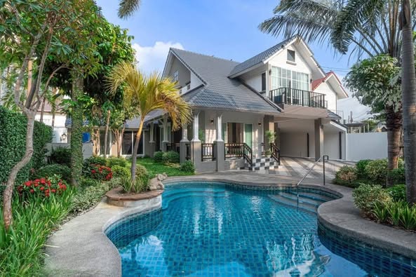 Pool Villa For Rent