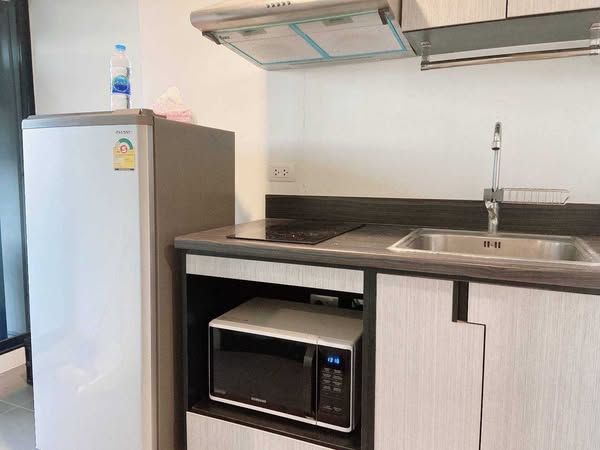 One Bedroom Condo For Rent