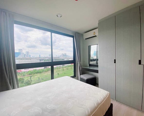 One Bedroom Condo For Rent