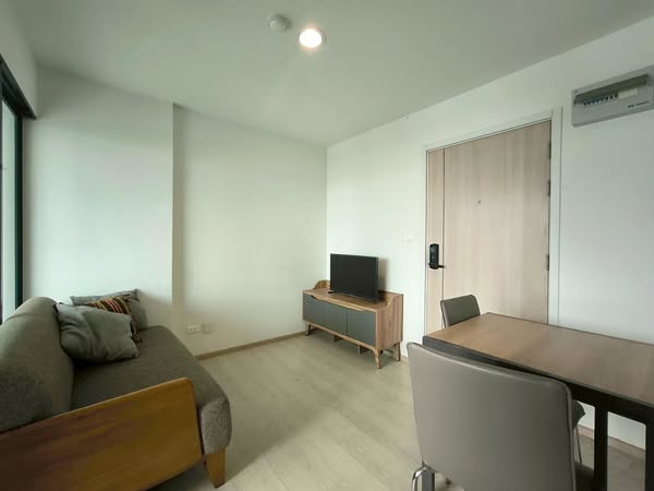 One Bedroom Condo For Rent