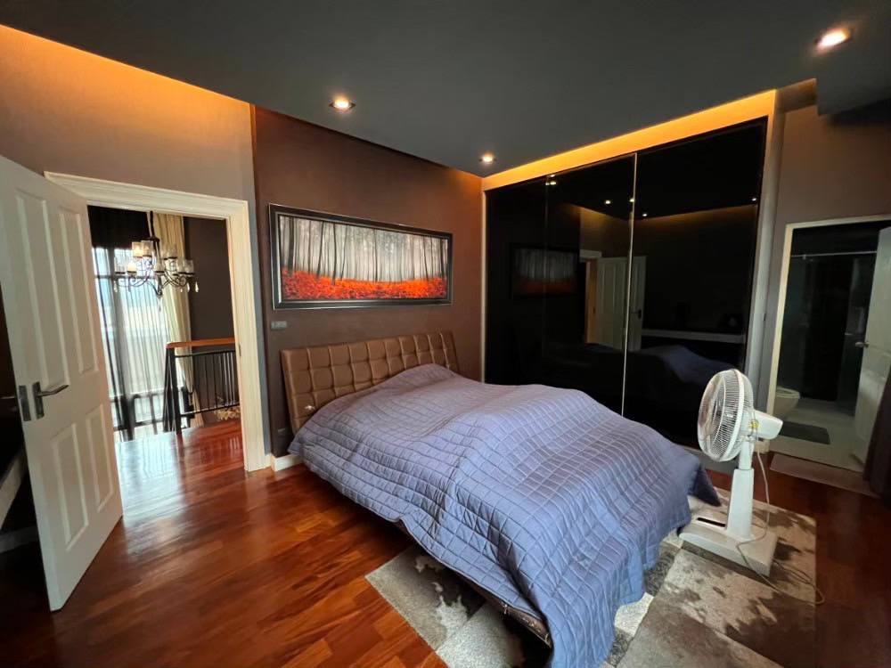 Independent Villa For Rent