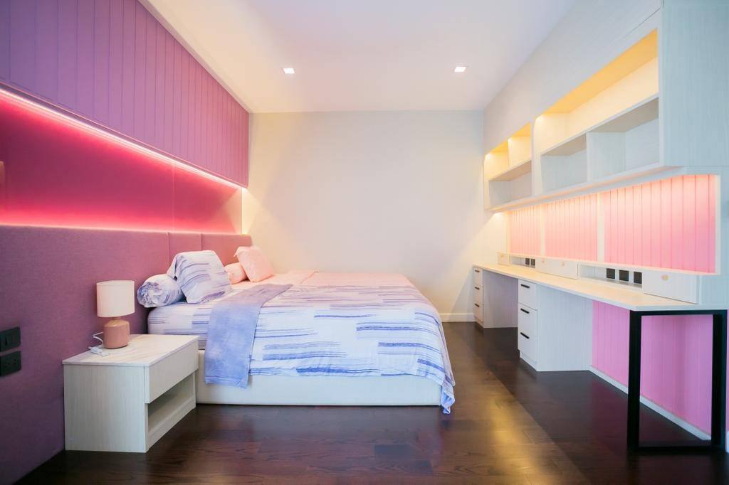 Three Storey House For Rent