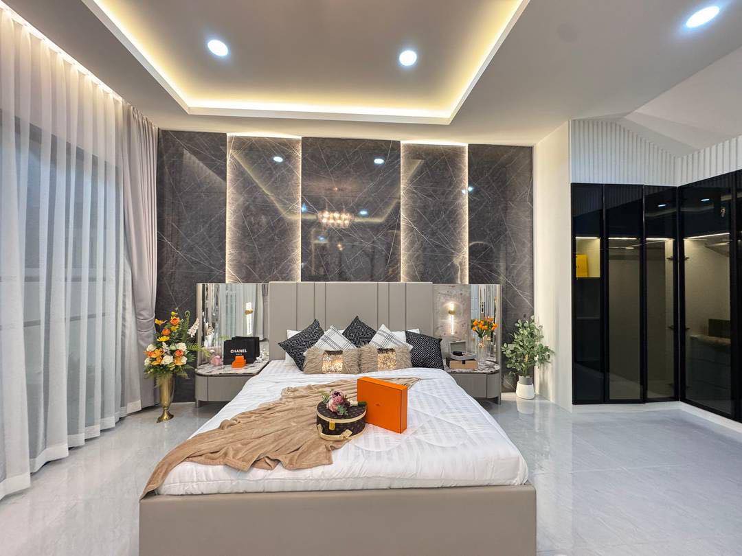 Independent Villa For Sale