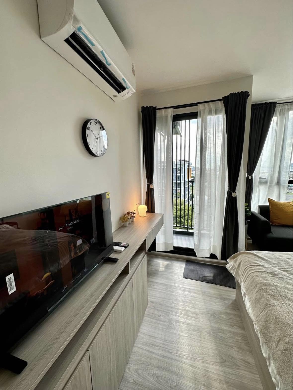 One Bedroom Condo For Rent