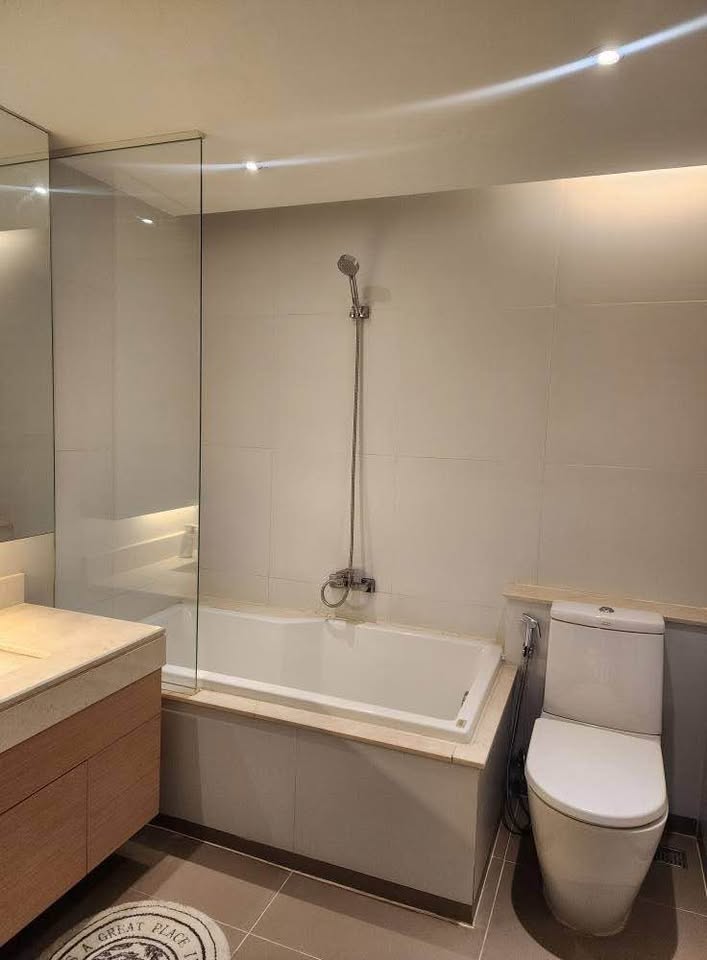 One Bedroom Condo For Rent