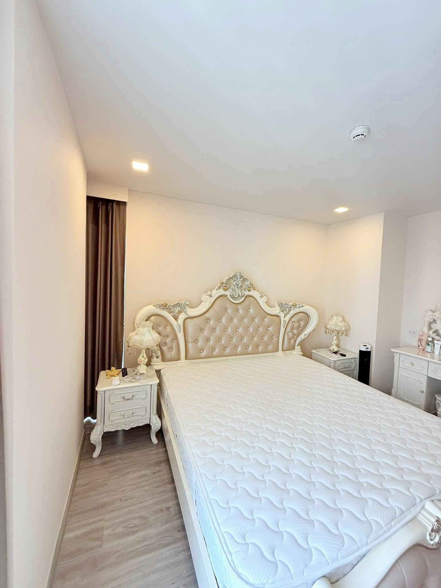 Two Bed Room Condo For Rent