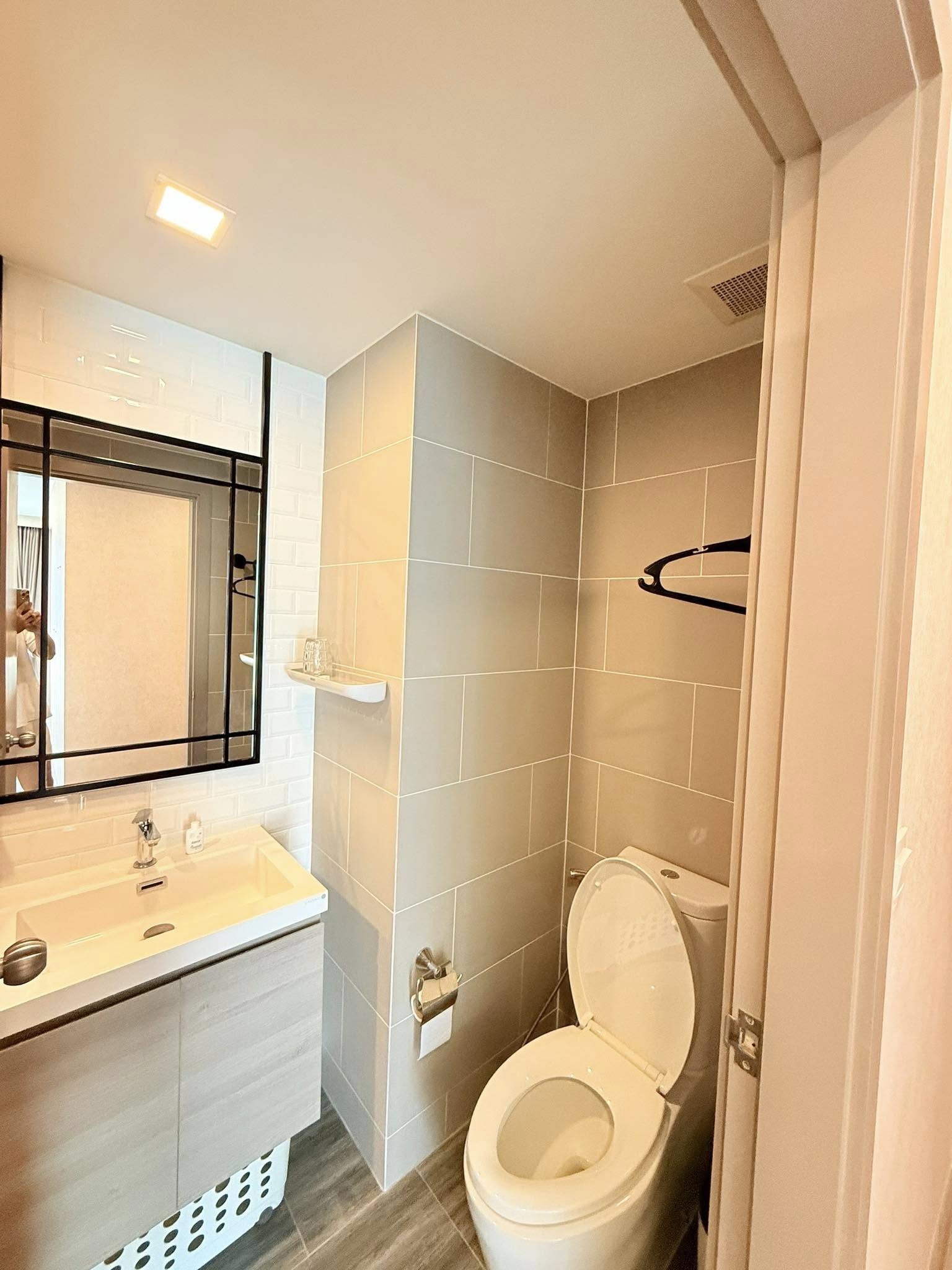 Two Bed Room Condo For Rent