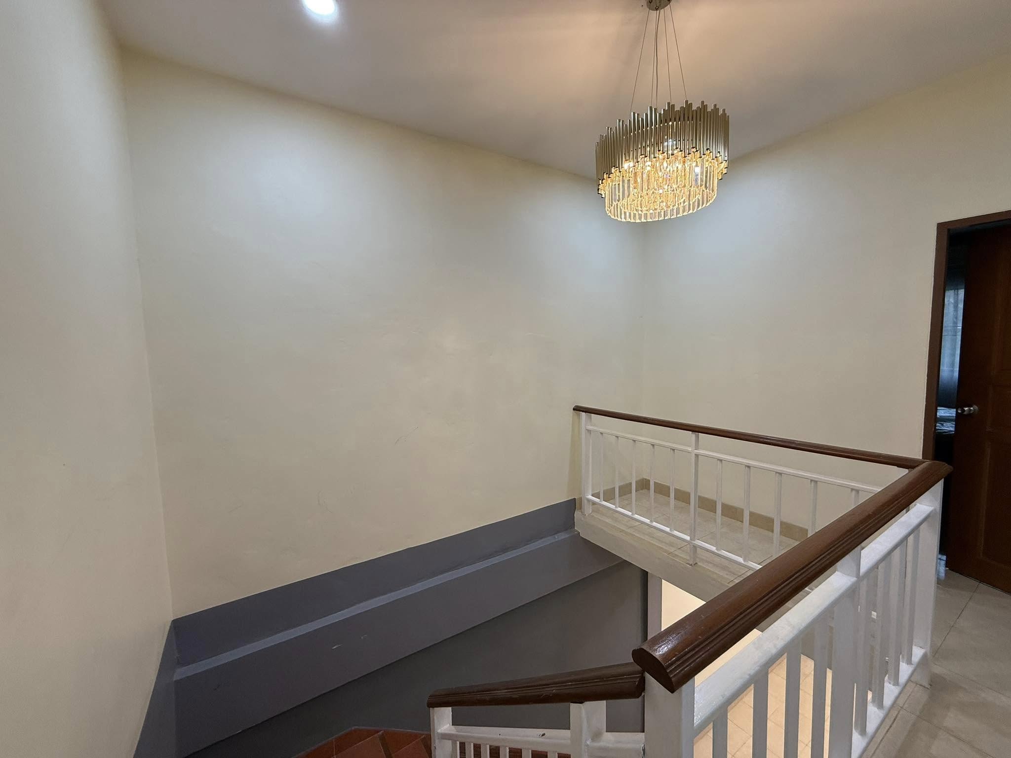 Town House For Rent