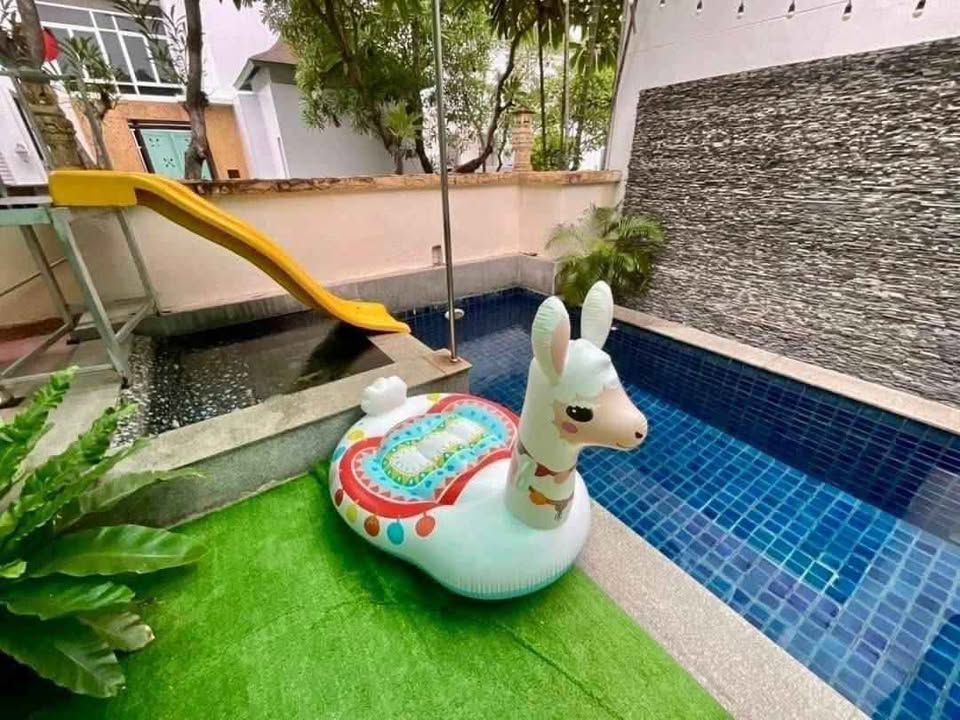 Pool Villa For Rent