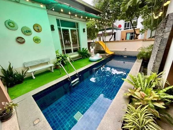 Pool Villa For Rent