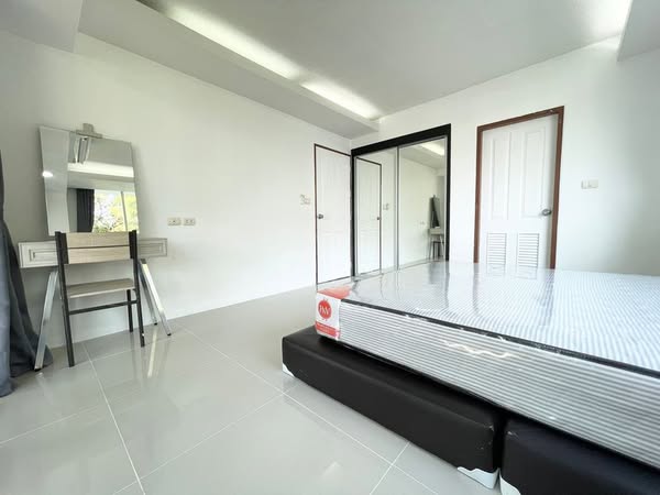 Two Bed Room Condo For Rent