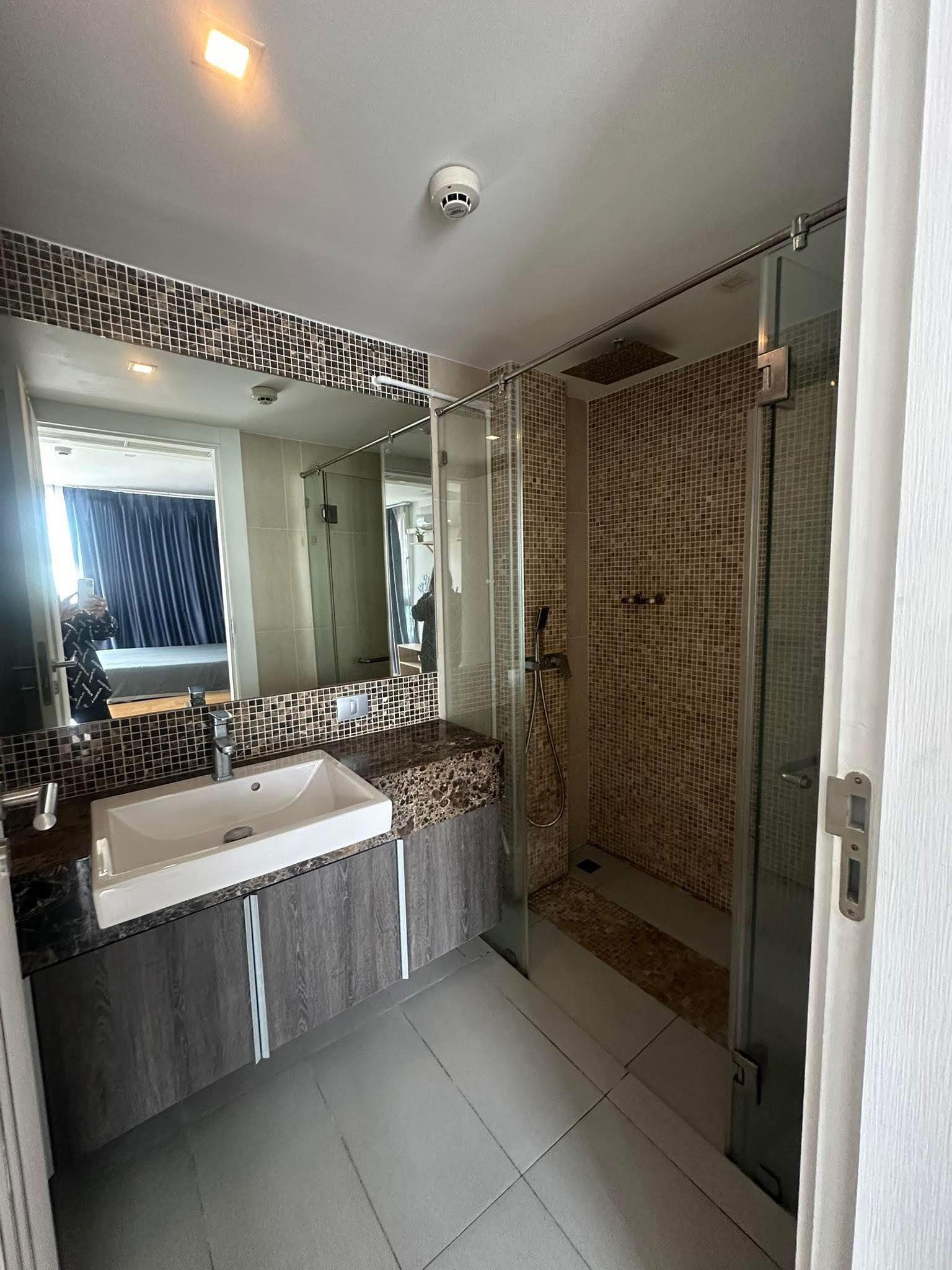 Two Bed Room Condo For Rent