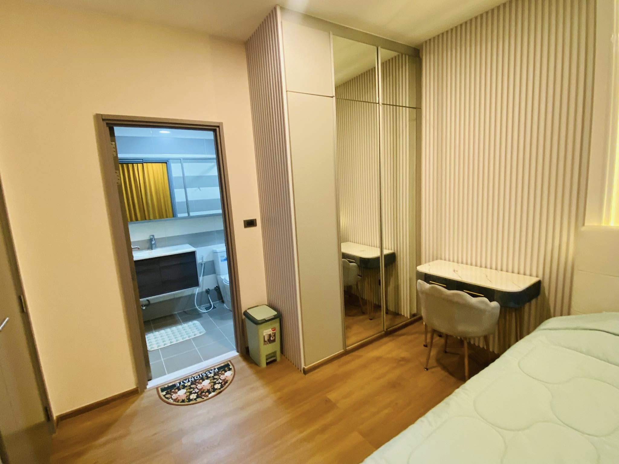 One Bedroom Condo For Rent
