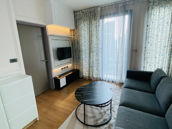 One Bedroom Condo For Rent