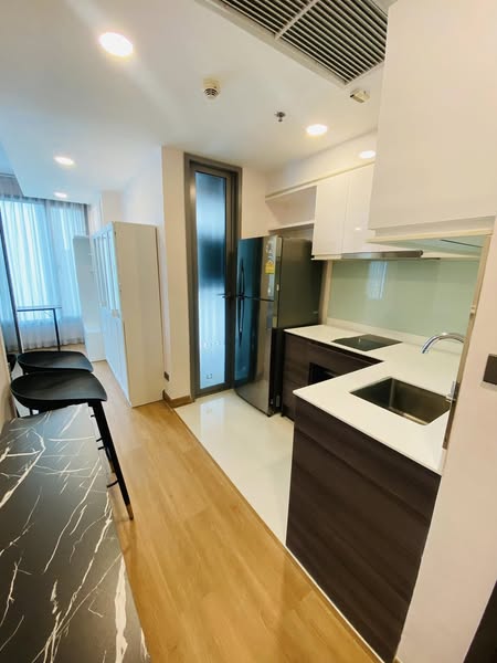 One Bedroom Condo For Rent