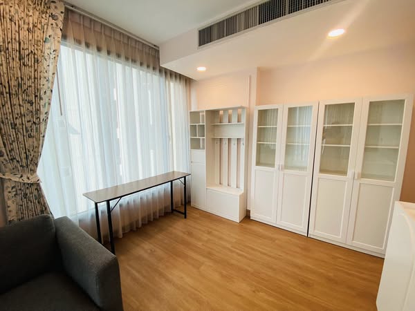 One Bedroom Condo For Rent