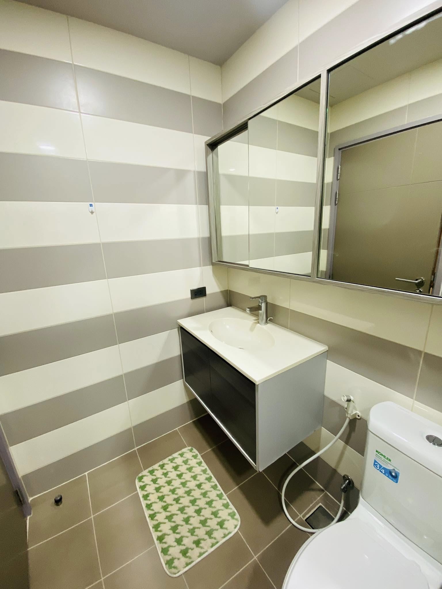 One Bedroom Condo For Rent