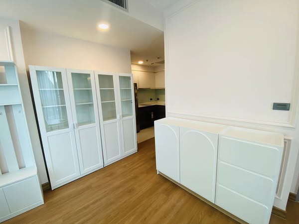 One Bedroom Condo For Rent