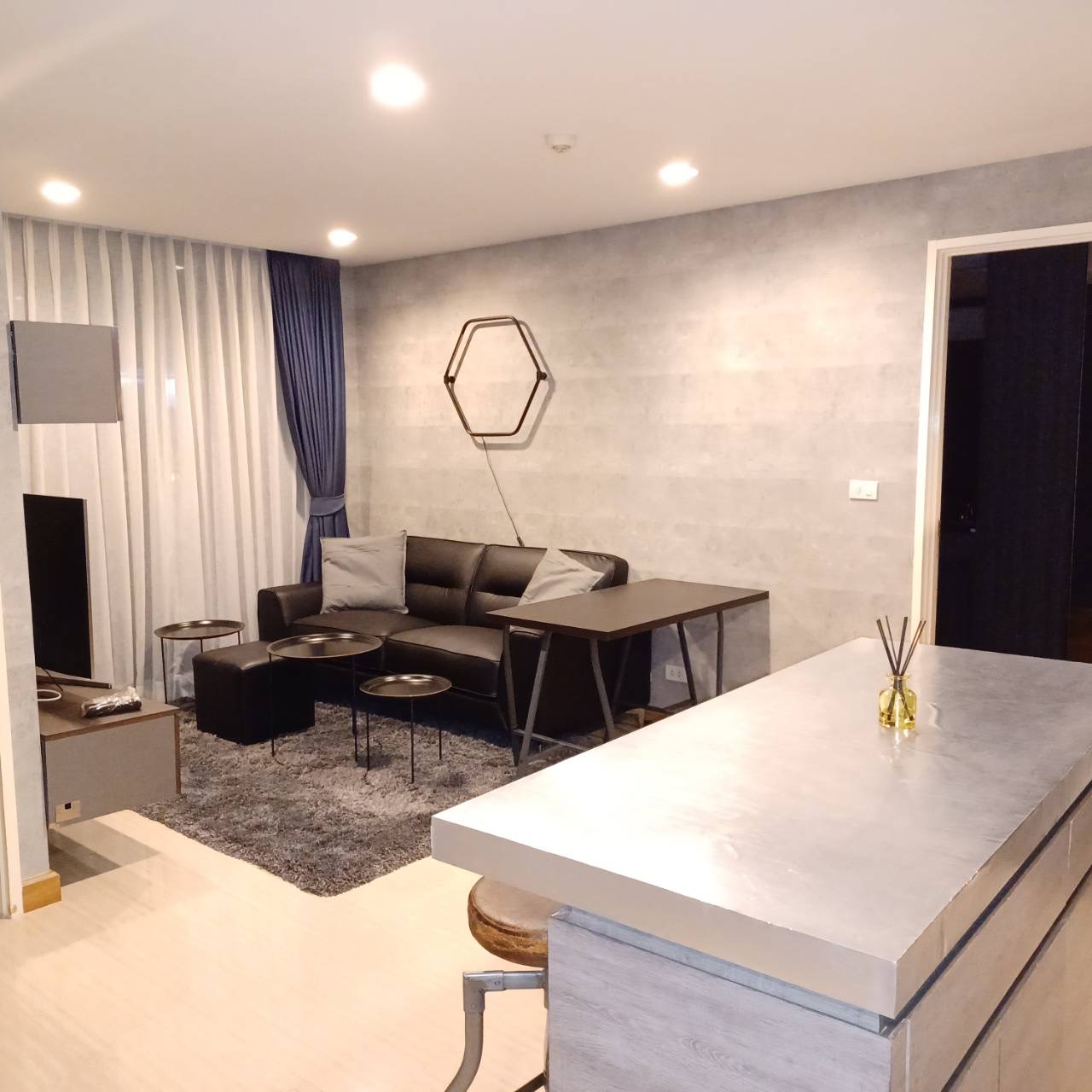 Two Bed Room Condo For Rent