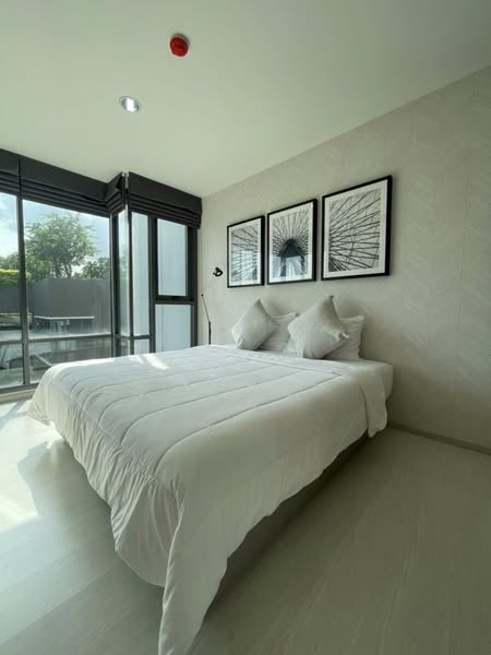 One Bedroom Condo For Rent