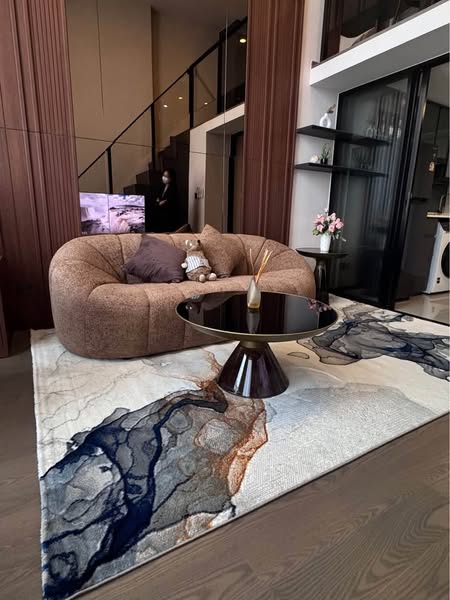 One Bedroom Condo For Rent