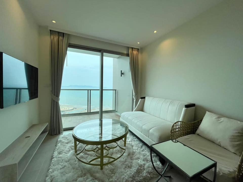 One Bedroom Condo For Rent