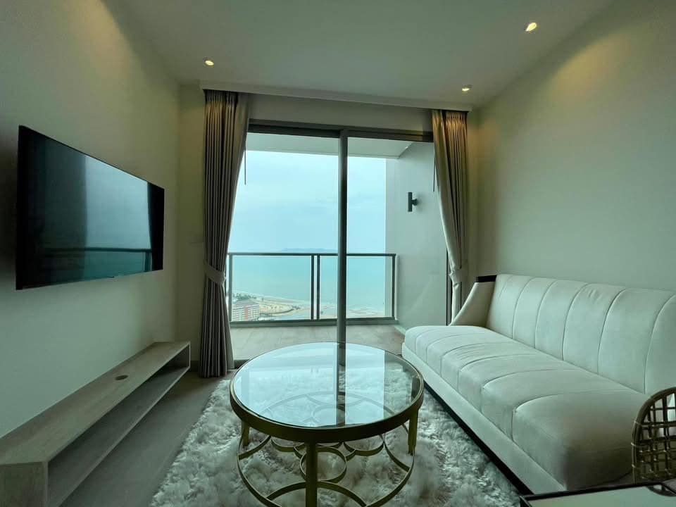 One Bedroom Condo For Rent