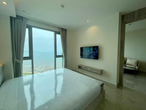 One Bedroom Condo For Rent