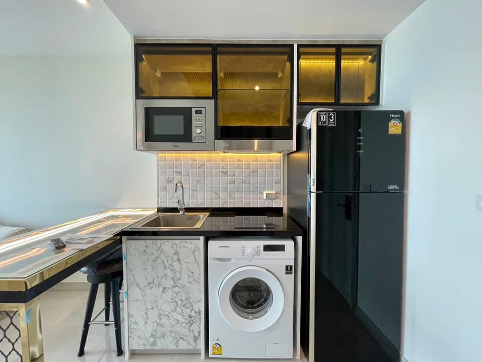 One Bedroom Condo For Rent