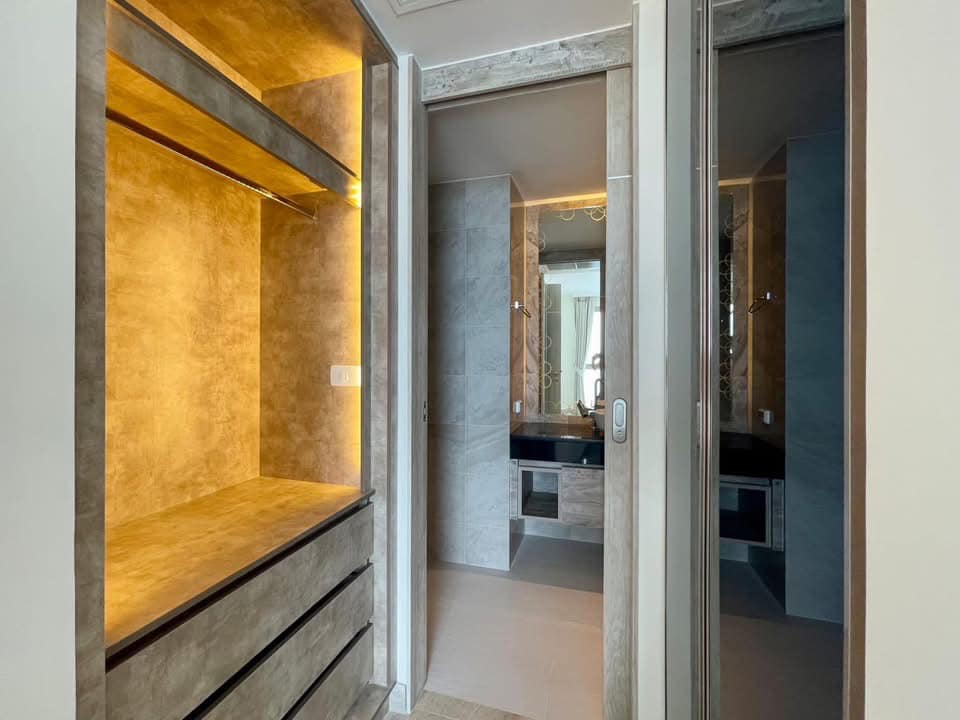 One Bedroom Condo For Rent