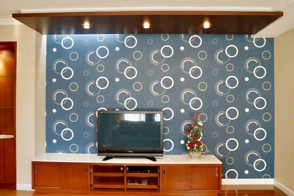 Luxury Three Bedroom Apartment For Rent