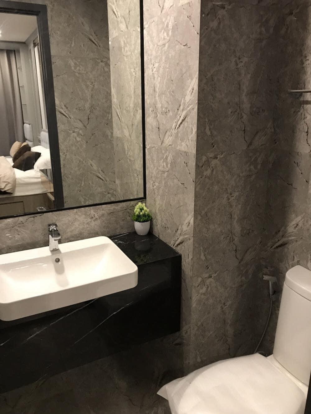 One Bedroom Condo For Rent