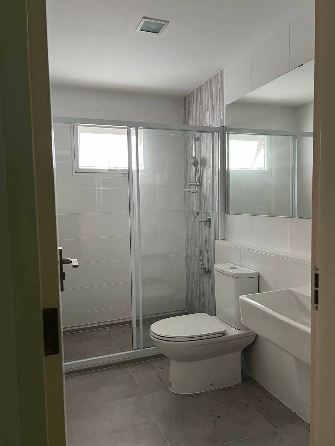 Detached House for Rent