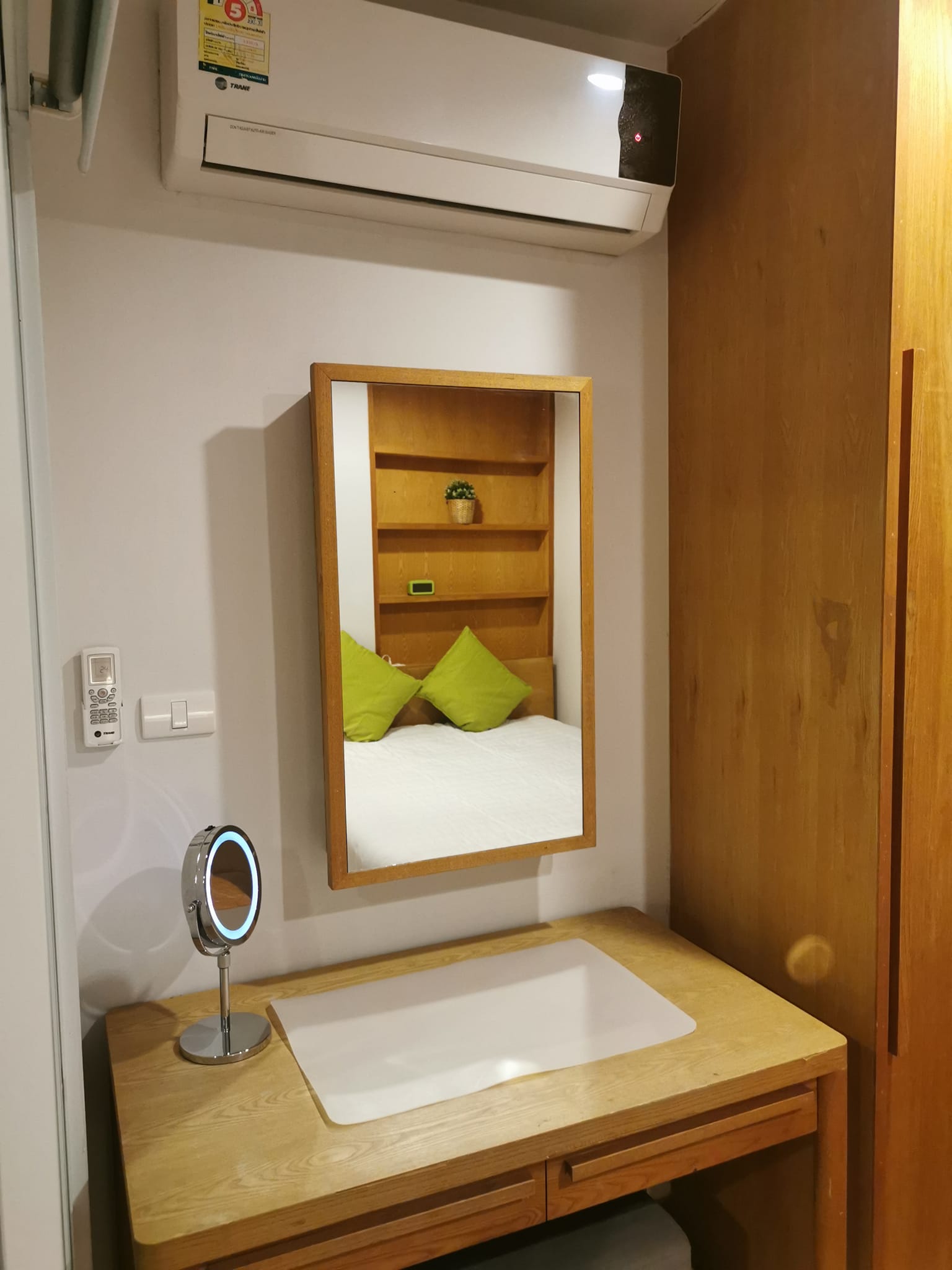 One Bedroom Condo For Rent