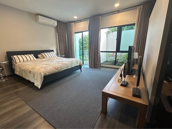 Luxury Villa For Rent