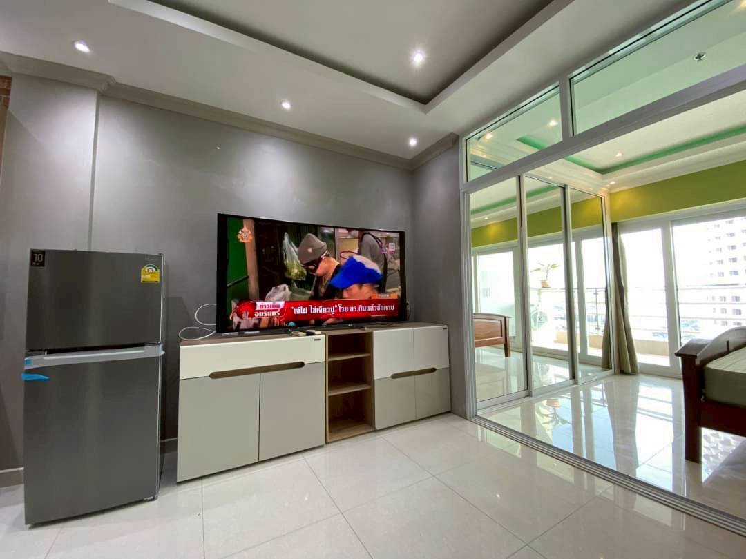 One Bedroom Condo For Rent