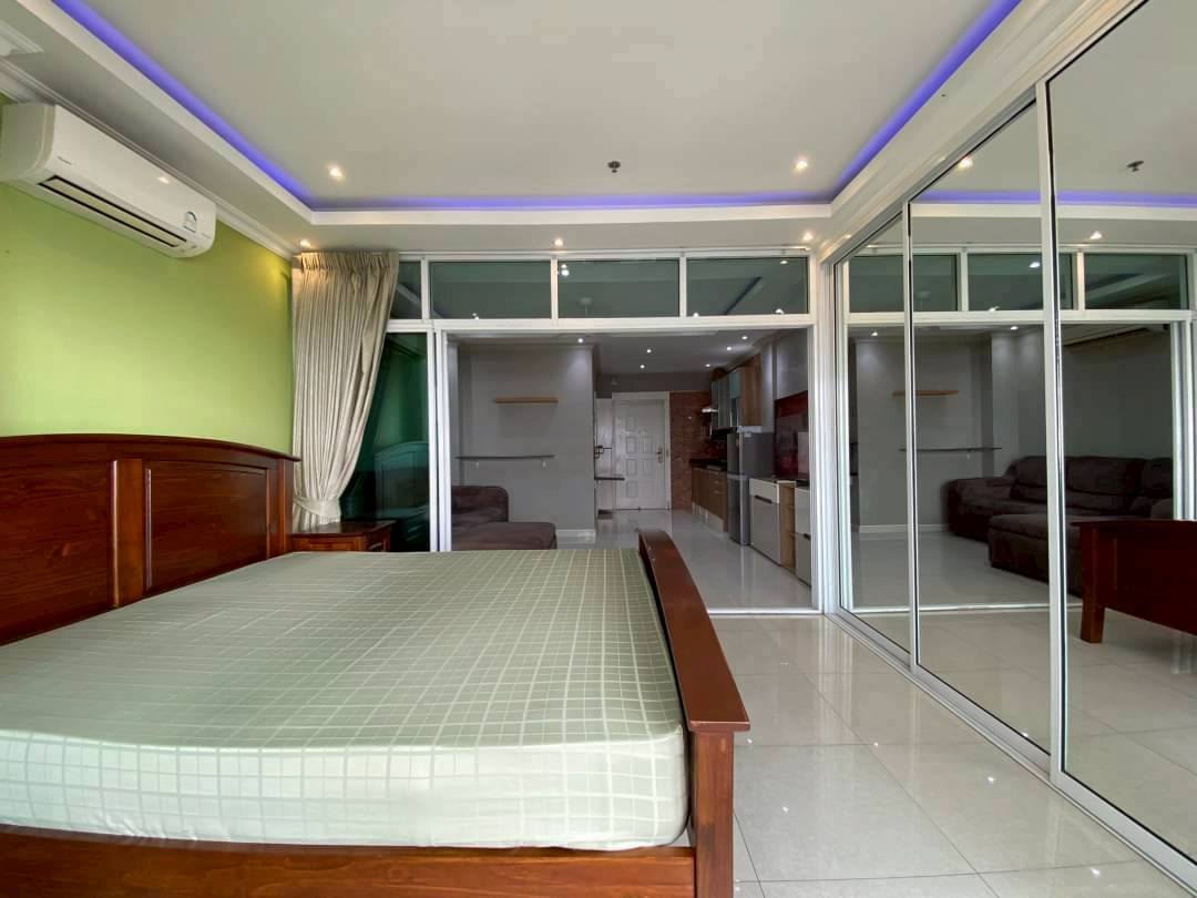 One Bedroom Condo For Rent
