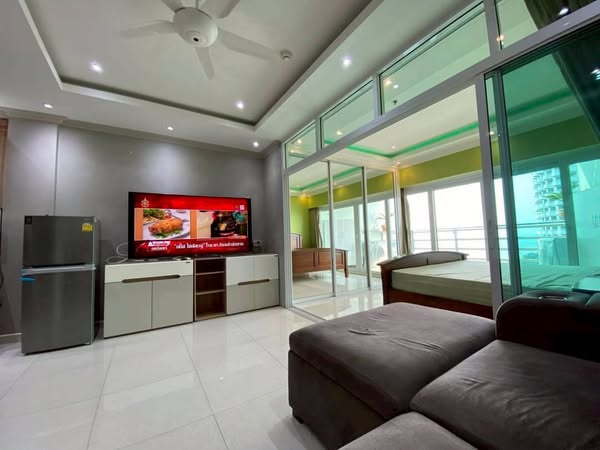 One Bedroom Condo For Rent