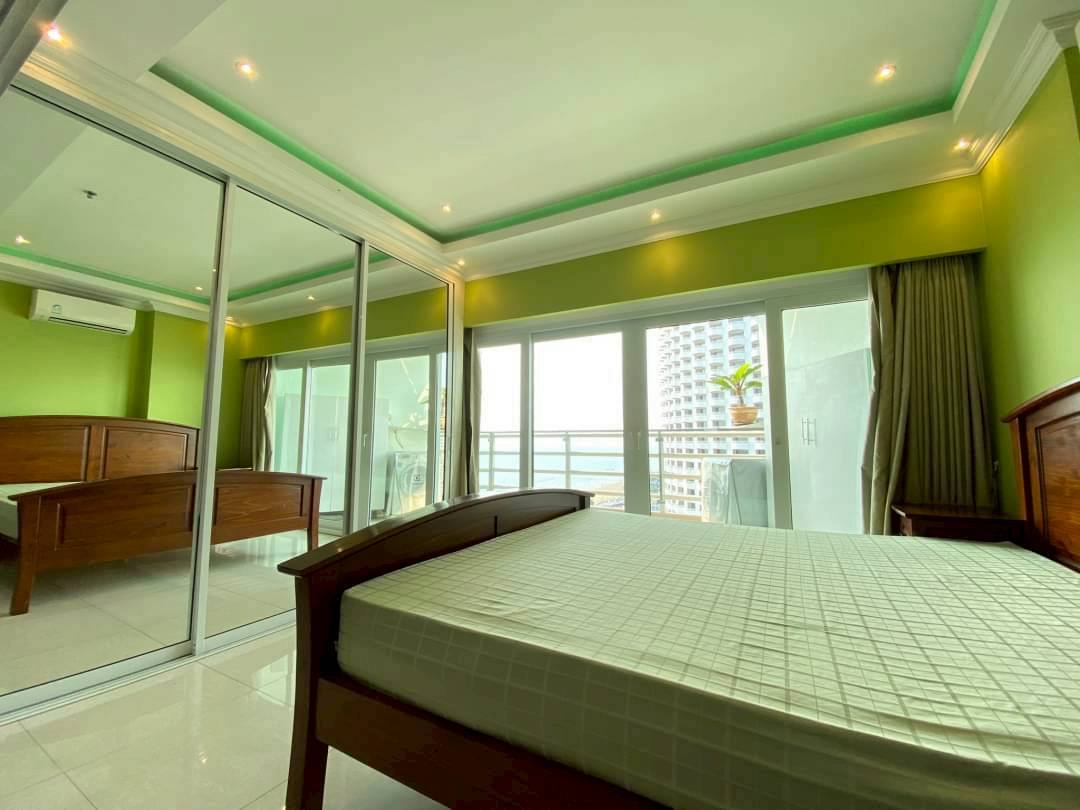One Bedroom Condo For Rent