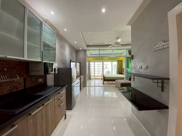 One Bedroom Condo For Rent