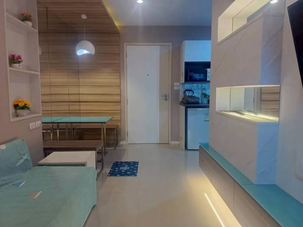 One Bedroom Condo For Rent