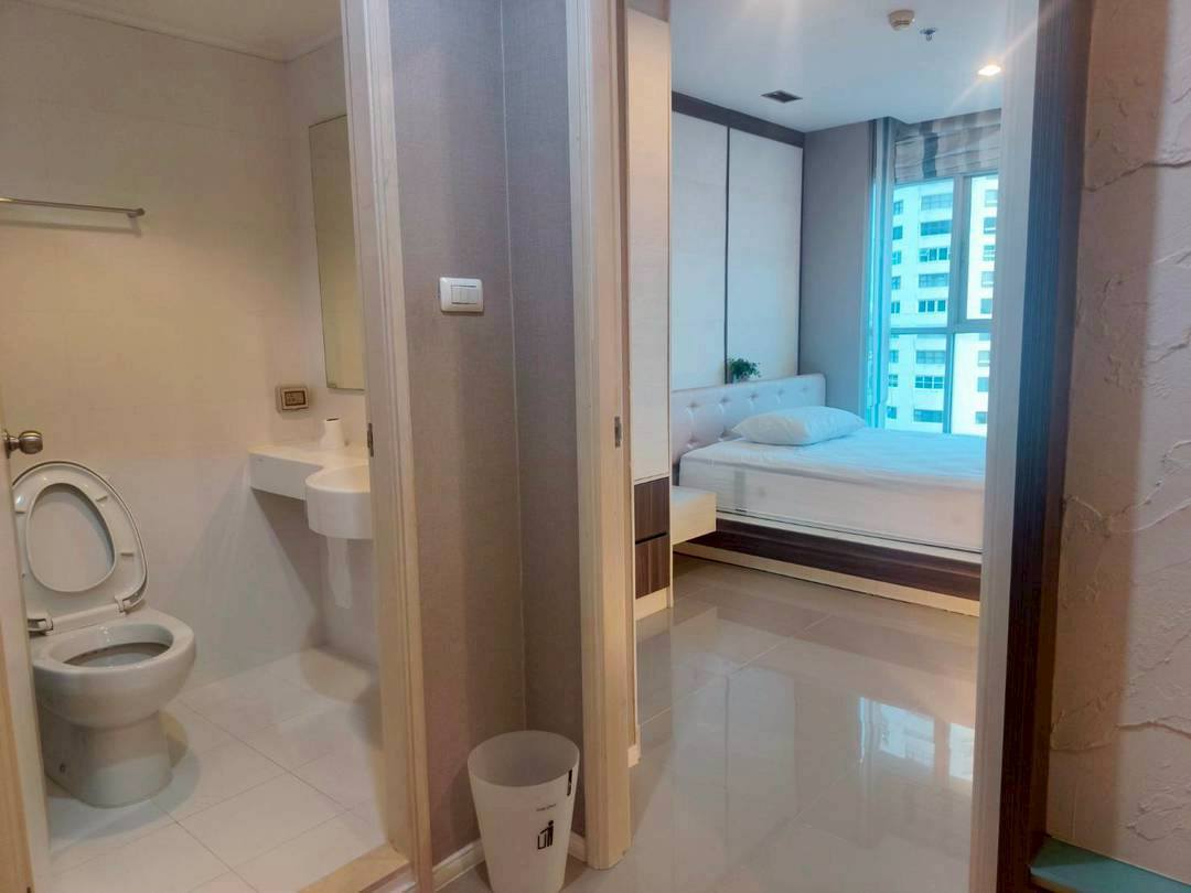 One Bedroom Condo For Rent