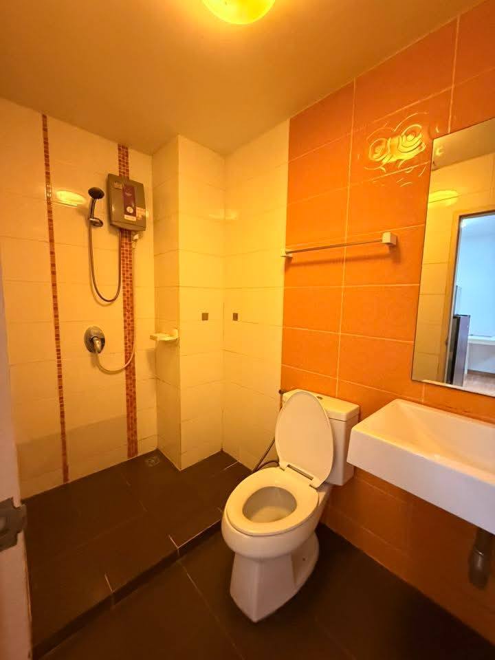 One Bedroom Condo For Rent