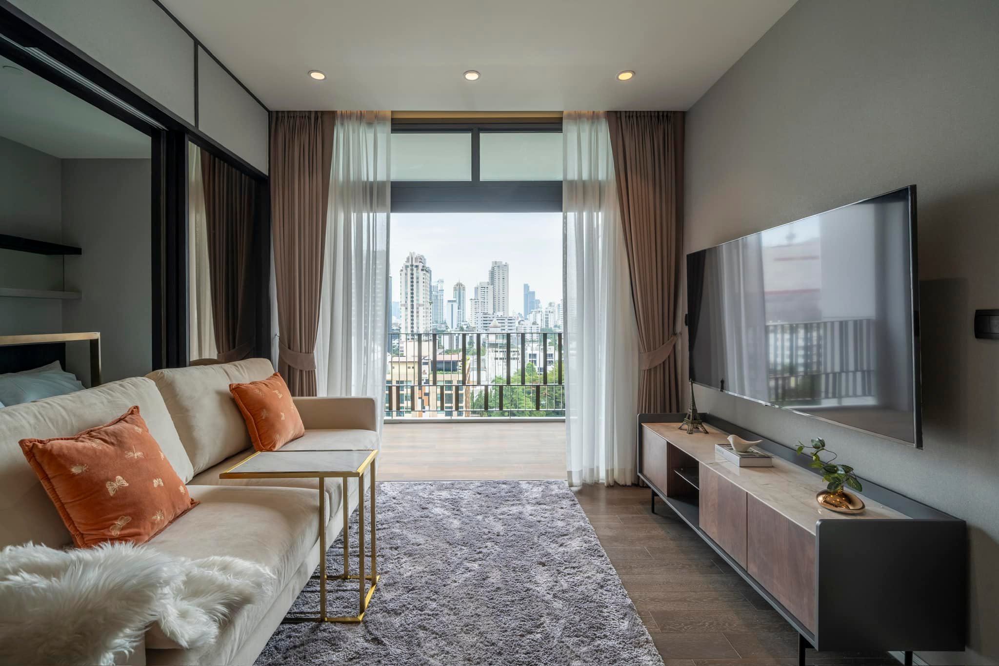 Two Bed Room Condo For Rent