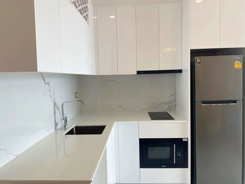 One Bedroom Condo For Rent