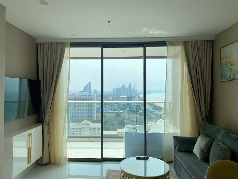 One Bedroom Condo For Rent