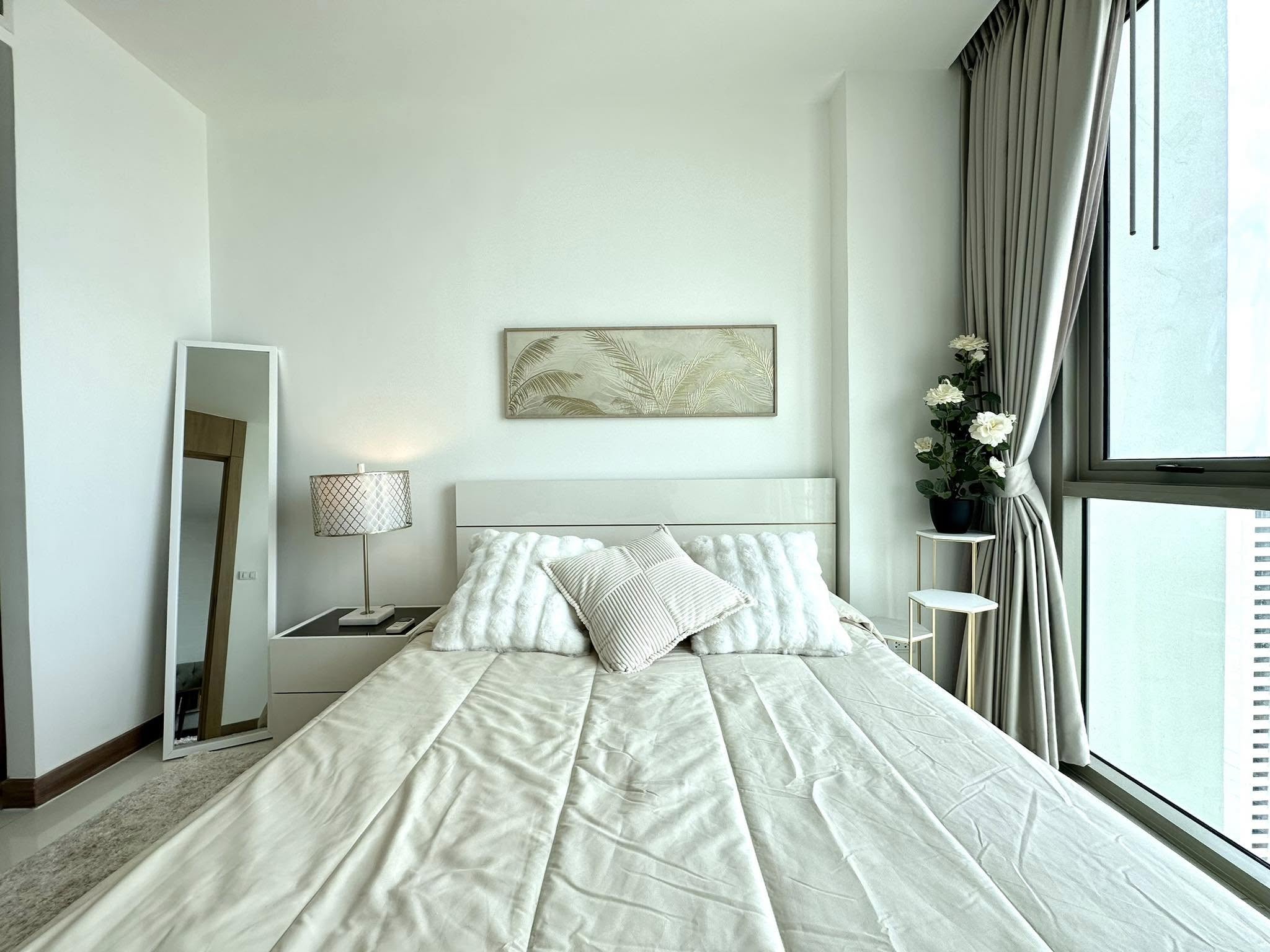 One Bedroom Condo For Rent